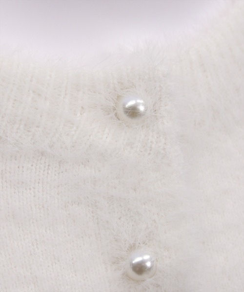 clear（クリア）の「袖口パールショートフェザーニットカーディガン[大人 フェミニン 上品]（カーディガン/ボレロ・レディース・グレー/ブルーグレー/アイボリー・F）」の7枚目の写真