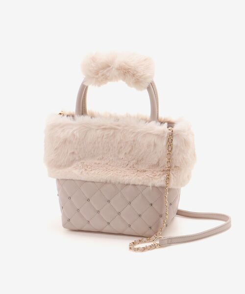 MAJESTIC LEGON（マジェスティックレゴン）の「キルティングビジューファーバッグ（ショルダーバッグ・レディース・アイボリー/ピンク/ライトグレー・FREE）」の15枚目の写真