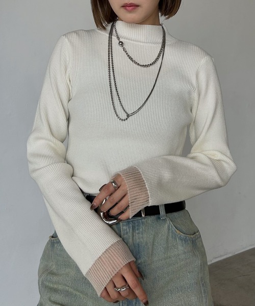 PAGEBOY（ページボーイ）の「＜自宅で洗える！＞ ハイネックバイカラースリーブ（ニット/セーター・レディース・レッド/ブラック/オフホワイト/グレー/ブルー・FREE）」の2枚目の写真