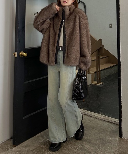 PAGEBOY（ページボーイ）の「＜自宅で洗える！＞ ハイネックバイカラースリーブ（ニット/セーター・レディース・レッド/ブラック/オフホワイト/グレー/ブルー・FREE）」の9枚目の写真