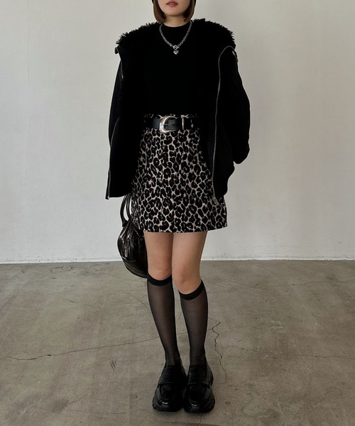 PAGEBOY（ページボーイ）の「＜自宅で洗える！＞ ハイネックバイカラースリーブ（ニット/セーター・レディース・レッド/ブラック/オフホワイト/グレー/ブルー・FREE）」の15枚目の写真