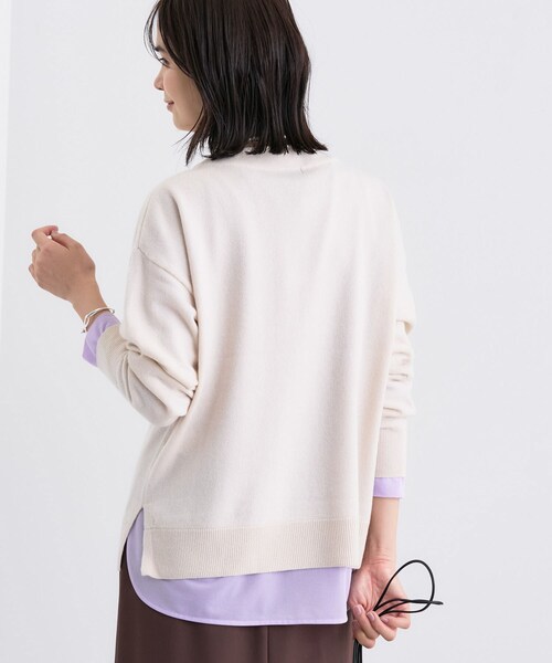 INDIVI（インディヴィ）の「【洗える／カシミヤ混】ボトルネック ドルマンスリーブニット（ニット/セーター・レディース・オフホワイト/ナチュラル/レッド系1/ブラウン系その他/サックスブルー/ダークグレー・38/34/13/05/15 /19）」の9枚目の写真