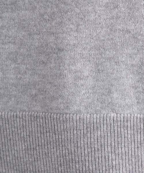 INDIVI（インディヴィ）の「【洗える／カシミヤ混】ボトルネック ドルマンスリーブニット（ニット/セーター・レディース・オフホワイト/ナチュラル/レッド系1/ブラウン系その他/サックスブルー/ダークグレー・38/34/13/05/15 /19）」の14枚目の写真