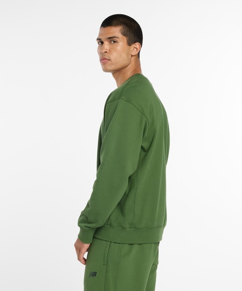 NEW BALANCE（ニューバランス）の「Athletics スウェットクルー（スウェット・メンズ・ダークグリーン・X-LARGE/LARGE/MEDIUM/SMALL/XX-LARGE）」の2枚目の写真