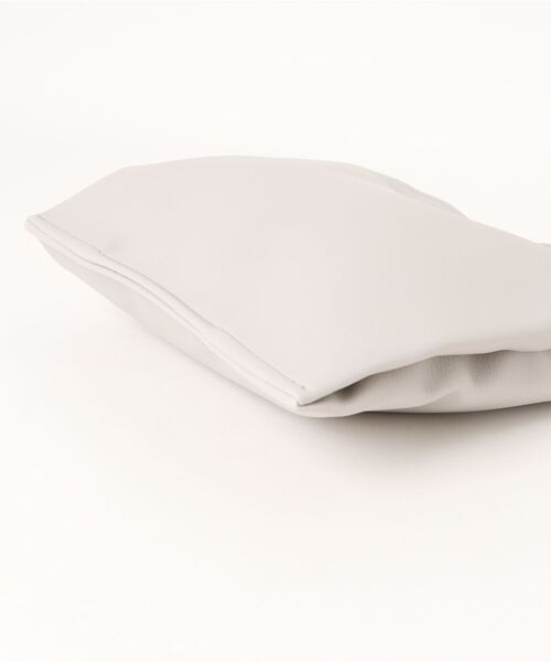 Cheek（チーク）の「code 2way shoulder（ショルダーバッグ・レディース・ブルー/グリーン/ブラック/アイボリー・FREE）」の6枚目の写真