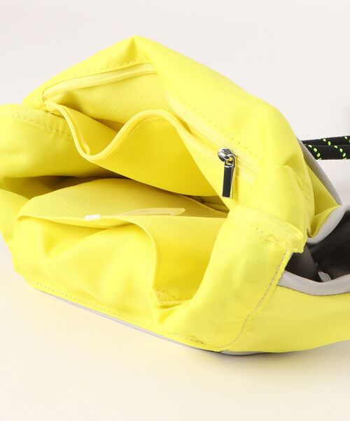 Cheek（チーク）の「code 2way shoulder（ショルダーバッグ・レディース・ブルー/グリーン/ブラック/アイボリー・FREE）」の7枚目の写真