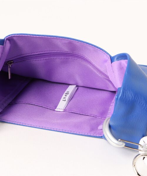 Cheek（チーク）の「code 2way shoulder（ショルダーバッグ・レディース・ブルー/グリーン/ブラック/アイボリー・FREE）」の11枚目の写真
