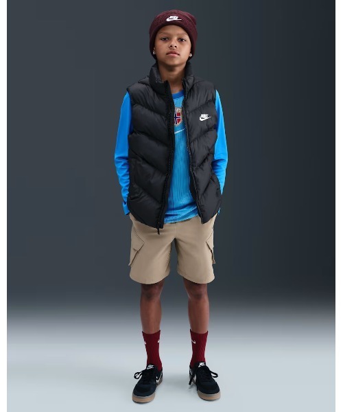 NIKE(ナイキ)の「《NIKEアパレル》K NSW TF ADP PUFFER VEST(ベスト・キッズ・レッド系その他/ブラック・130/140/150/160)」の13枚目の写真