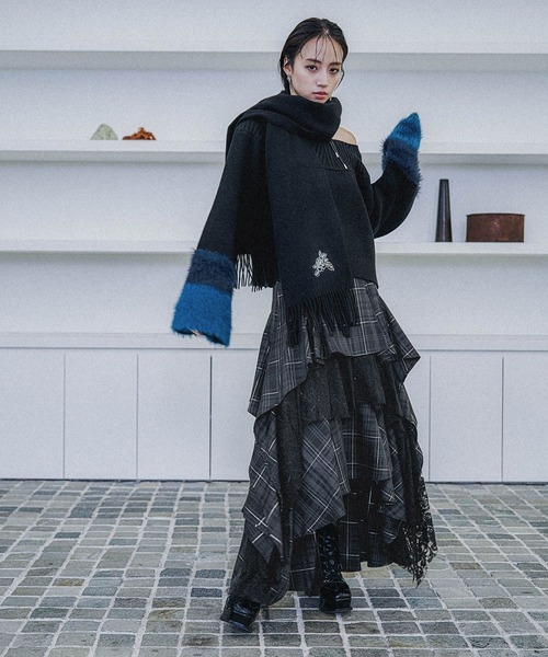 HARE（ハレ）の「ウールカシミヤマフラー(HARE)（ストール/ショール・レディース・ブラック/ボルドー・FREE）」の16枚目の写真