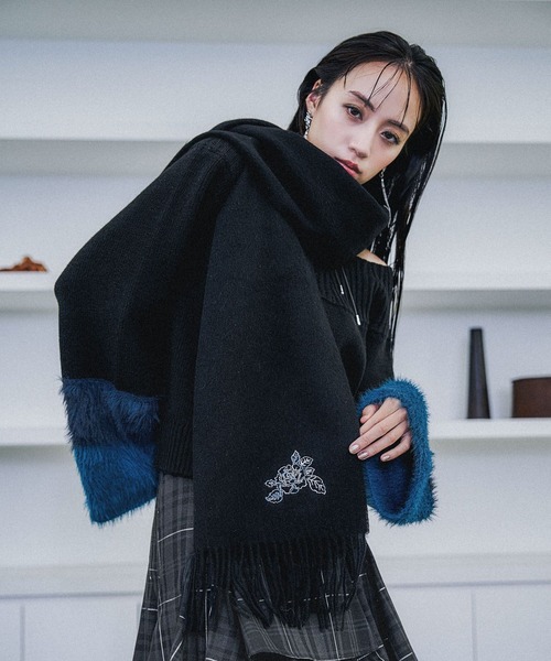 HARE（ハレ）の「ウールカシミヤマフラー(HARE)（ストール/ショール・レディース・ブラック/ボルドー・FREE）」の21枚目の写真