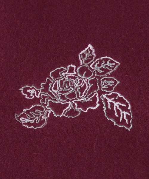 HARE（ハレ）の「ウールカシミヤマフラー(HARE)（ストール/ショール・レディース・ブラック/ボルドー・FREE）」の3枚目の写真