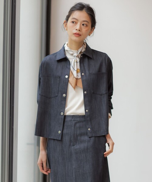 J.PRESS(ジェイプレス)の「セルロースシャンブレー ジャケット(その他アウター・レディース・ネイビー系/ライトグレー系・T15/T13)」の2枚目の写真