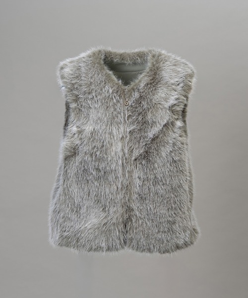 MAISON SPECIAL(メゾンスペシャル)の「《UNISEX》Luxury Volume Eco Fur Prime-Over Vest/ラグジュアリーボリュームエコファープライムオーバーベスト【MAISON SPECIAL/メゾンスペシャル】(ベスト・メンズ・ブラック/グレー・0/1/2)」の20枚目の写真