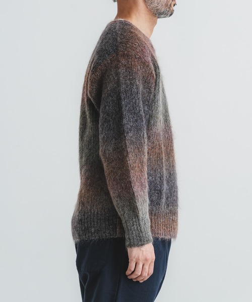 quadro（クオドロ）の「5G引き揃え片畦クルーネック（ニット/セーター・メンズ・グリーン/ブラウン・LARGE/MEDIUM）」の20枚目の写真