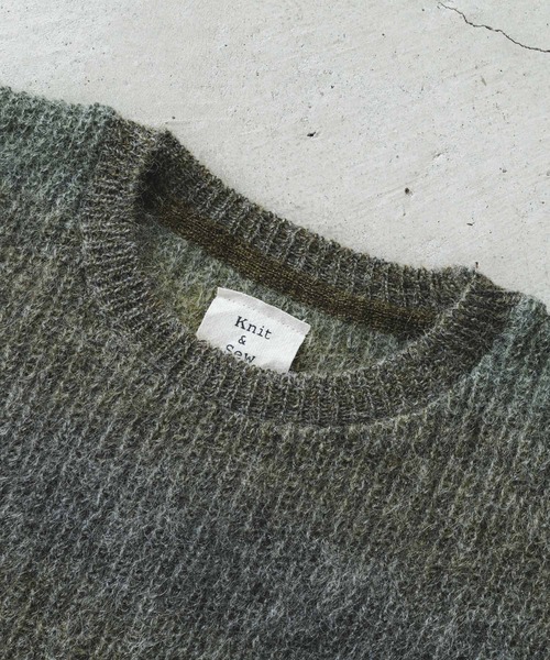 quadro（クオドロ）の「5G引き揃え片畦クルーネック（ニット/セーター・メンズ・グリーン/ブラウン・LARGE/MEDIUM）」の6枚目の写真