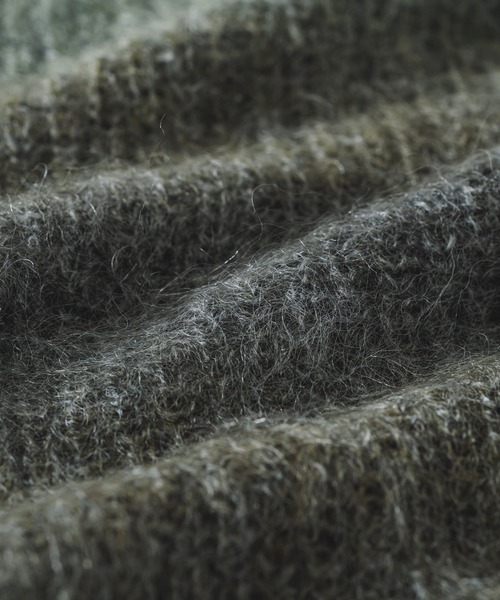 quadro（クオドロ）の「5G引き揃え片畦クルーネック（ニット/セーター・メンズ・グリーン/ブラウン・LARGE/MEDIUM）」の10枚目の写真