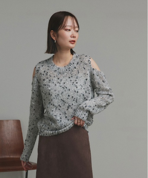 ad thie(アドティエ)の「ミックスネップ ショルダーカットニット(ニット/セーター・レディース・ピンク/イエロー/ブラック・FREE)」の22枚目の写真