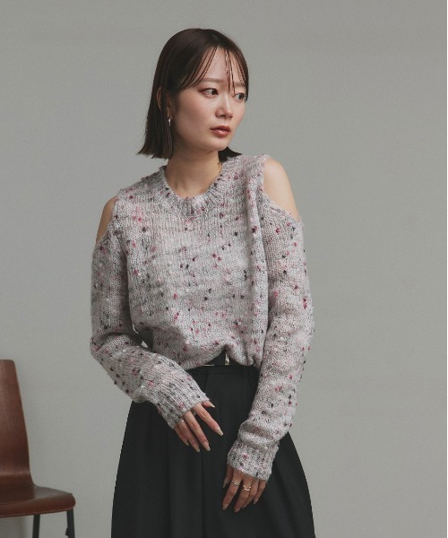 ad thie(アドティエ)の「ミックスネップ ショルダーカットニット(ニット/セーター・レディース・ピンク/イエロー/ブラック・FREE)」の8枚目の写真