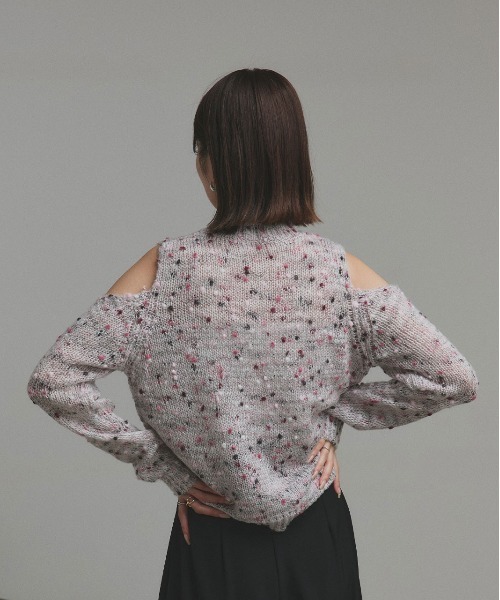 ad thie(アドティエ)の「ミックスネップ ショルダーカットニット(ニット/セーター・レディース・ピンク/イエロー/ブラック・FREE)」の11枚目の写真