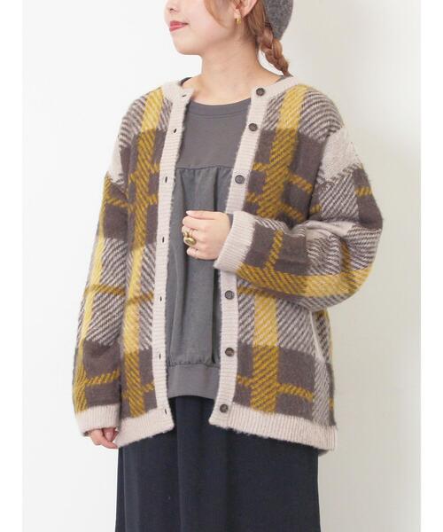 Samansa Mos2(サマンサ モスモス)の「シャギーチェック柄カーディガン(カーディガン/ボレロ・レディース・オレンジ/イエロー/サックスブルー・F)」の4枚目の写真