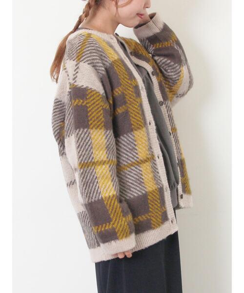 Samansa Mos2(サマンサ モスモス)の「シャギーチェック柄カーディガン(カーディガン/ボレロ・レディース・オレンジ/イエロー/サックスブルー・F)」の6枚目の写真