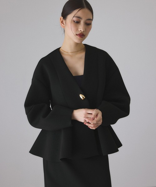 エッグブローチ付きペプラムカーディガン（カーディガン/ボレロ