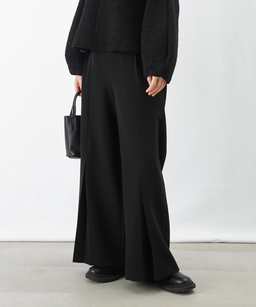 セール】LC/LLL フロントタックパンツ/裾タックフレアパンツ