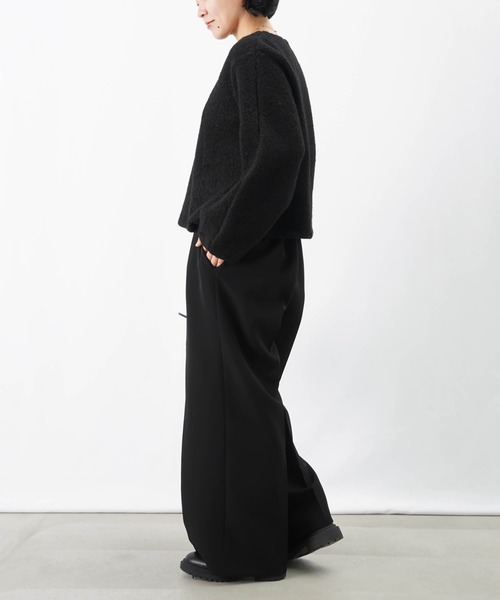 LUCA/LADY LUCK LUCA（ルカ/レディラックルカ）の「LC/LLL フロントタックパンツ/裾タックフレアパンツ（スラックス・レディース・ブラック/ライトベージュ・FREE）」の15枚目の写真