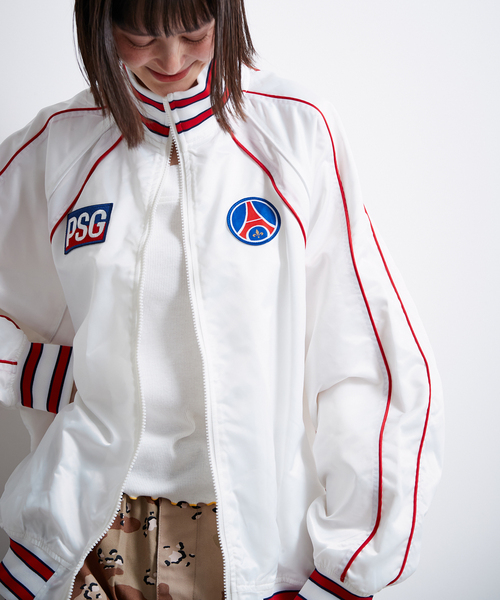 PARIS SAINT-GERMAIN（パリサンジェルマン）の「PSG LOGO Wind Breaker