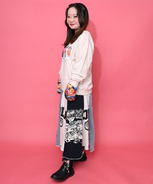 ScoLar(スカラー)の「153744:アームウォーマー付き レトロ柄裏毛プルオーバー(Tシャツ/カットソー・レディース・ブラック/杢グレー/オートミール・M)」の12枚目の写真