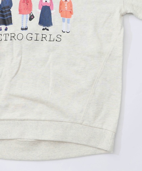 ScoLar(スカラー)の「153744:アームウォーマー付き レトロ柄裏毛プルオーバー(Tシャツ/カットソー・レディース・ブラック/杢グレー/オートミール・M)」の22枚目の写真