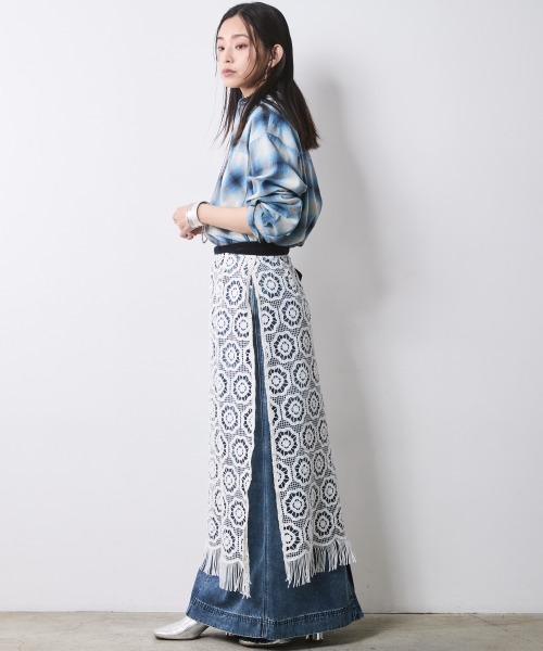 CHIC STYLE(シックスタイル)の「チェックシャツ<大きいサイズ有>シックスタイル(シャツ/ブラウス・レディース・ブラック系/ブルー系・5L/4L/3L/LL/L/M)」の20枚目の写真