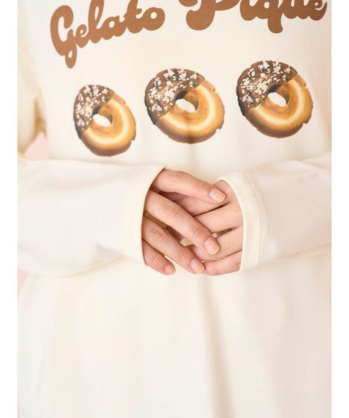 gelato pique（ジェラートピケ）の「ドーナツワンポイントロンT