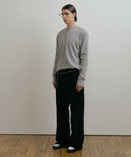 DUSTYWHITE(ダスティーホワイト)の「GREY HENLEY NECK COTTON SHIRT(Tシャツ/カットソー・メンズ・その他・MEDIUM/LARGE/X-LARGE)」の4枚目の写真