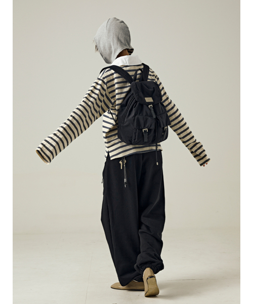 Salad bowls（サラダボール）の「CLOUD BACKPACK [BLACK]（バックパック/リュック・レディース・ブラック・FREE）」の7枚目の写真