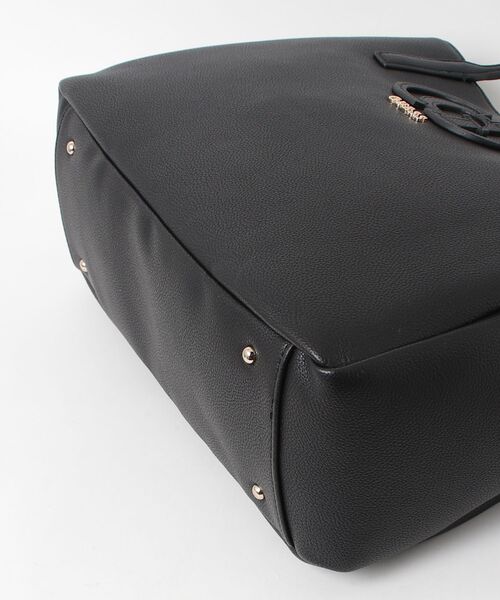 Guess(ゲス)の「ISOLA Multi Compartment Tote トートバッグ (トートバッグ・レディース・ブラック/ベージュ・ONE SIZE)」の14枚目の写真