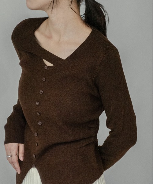 on:nue（オンニュ）の「【on:nue】[着用動画あり！] アシンメトリーカットネックニット（ニット/セーター・レディース・アイボリー/ブラック/オートミール/ブラウン・FREE）」の19枚目の写真