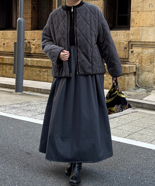 Chez toi(シェトワ)の「異素材ドッキングハーフジップワンピース(ワンピース・レディース・グレー/ブラック/ベージュ・FREE)」の16枚目の写真
