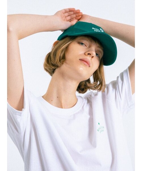 ROYAL CLUB HOLIDAY(ロイヤルクラブホリデー)の「RCHロゴ半袖Tシャツホワイト(Tシャツ/カットソー・レディース・ホワイト・MEDIUM/LARGE/X-LARGE)」の2枚目の写真