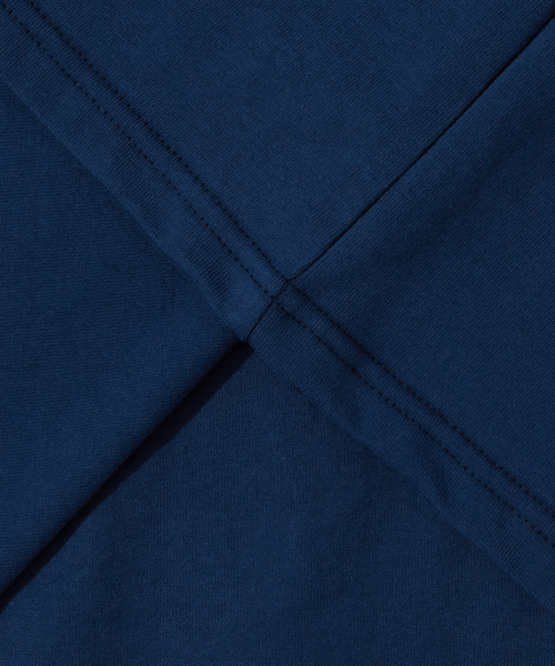 OUTSTANDING（アウトスタンディング）の「V.S.C TEE(FIRST POINT)_LIGHT NAVY（Tシャツ/カットソー・レディース・その他・SMALL）」の6枚目の写真