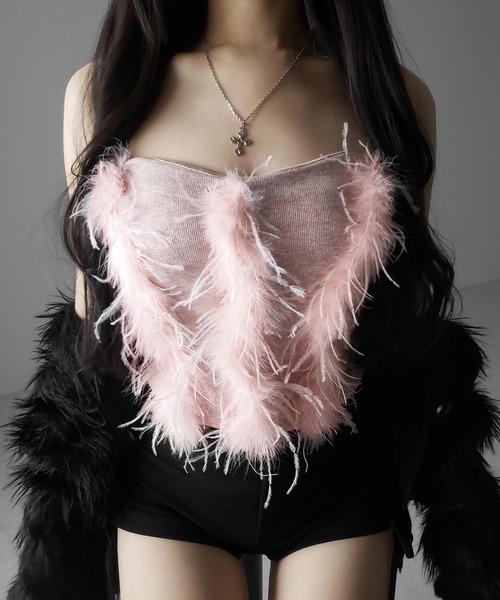 me+em select(ミームセレクト)の「【 3color 】フェザーファードッキングビスチェベアトップ / feather fur docking bustier bare tops(その他トップス・レディース・ブラック/ホワイト/ピンク・FREE)」の4枚目の写真