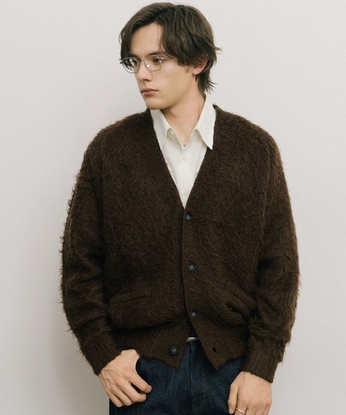 LURAKU（ルラク）の「【LURAKU】 Brushed Wool Cardigan / ブラッシュドウールカーディガン（カーディガン/ボレロ・メンズ・ダークブラウン/スカイブルー/ブラック・M/L）」の3枚目の写真