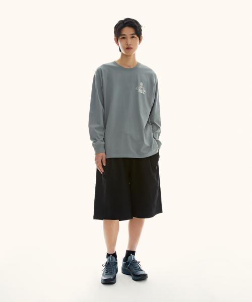 LMCの「SIGNATURE GLOBE LONG SLV TEE black(Tシャツ/カットソー・レディース・その他・S/M/L)」の2枚目の写真