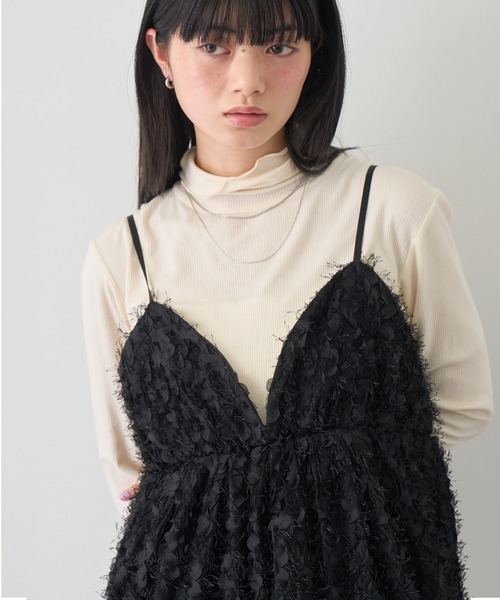 NOGLE（ノグル）の「【NOGLE/ノグル】ペタルシャギーバルーンミニキャミワンピース（ワンピース・レディース・ブラック/アイボリー・FREE）」の4枚目の写真