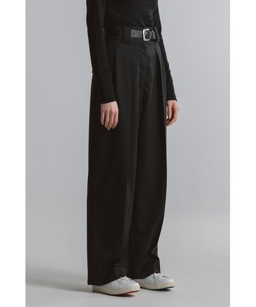 CINOH(チノ)の「T/W TWILL HIGH WAIST TWO TUCK PANTS(スラックス・レディース・グレー/ブラック・38/36)」の12枚目の写真