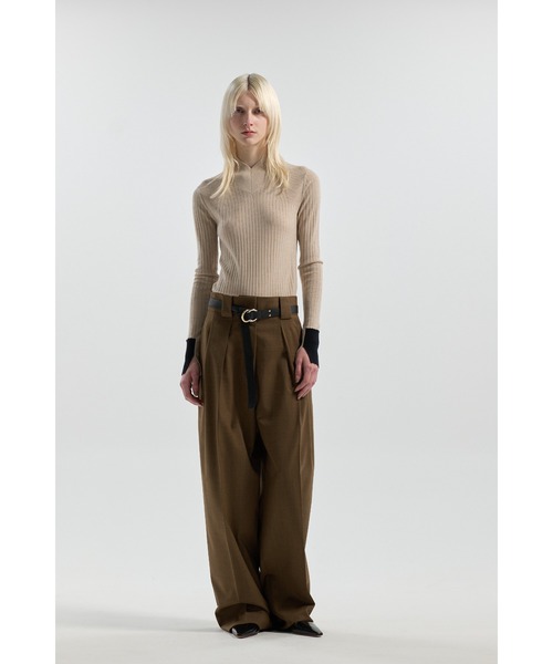 CINOH(チノ)の「T/W TWILL HIGH WAIST TWO TUCK PANTS(スラックス・レディース・グレー/ブラック・38/36)」の7枚目の写真