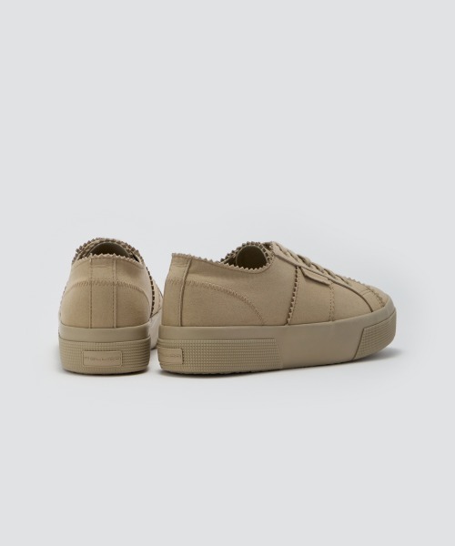 PELLICO(ペリーコ)の「【PELLICO×SUPERGA】 撥水 スウェードスニーカー 3.5cm BEIGE(スニーカー・レディース・ベージュ・35/39/38/37/36)」の4枚目の写真