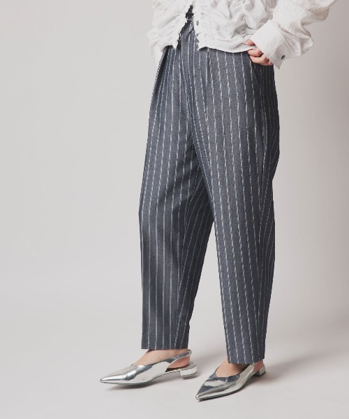 W:Huku(フーク)の「【W:Huku / ソフトタッチツイル】タック テーパード パンツ / Soft-Touch Twill Tucked Tapered Pants(スラックス・レディース・ブラック/ブラウン系その他/グレー系その他/ベージュ系その他・FREE)」の6枚目の写真
