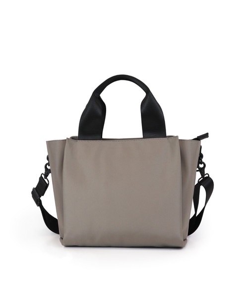 Un coeur(アンクール)の「【Un coeur/アンクール】2WAY SQUARE TOTE / ツーウェイ スクエア トート RUI / K905066(トートバッグ・レディース・ブラック/グレイッシュベージュ/グレー/ブラウン・FREE)」の5枚目の写真