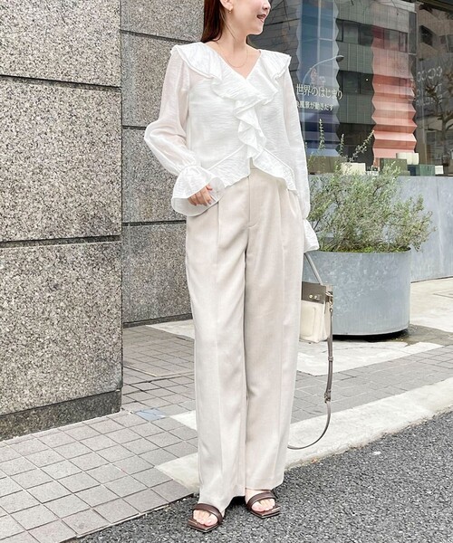 NOLLEY’S Sophi（ノーリーズソフィ）の「ウォッシャブルシアーラッフル羽織りブラウス（シャツ/ブラウス・レディース・ベビーピンク/ミント/ホワイト・38）」の16枚目の写真